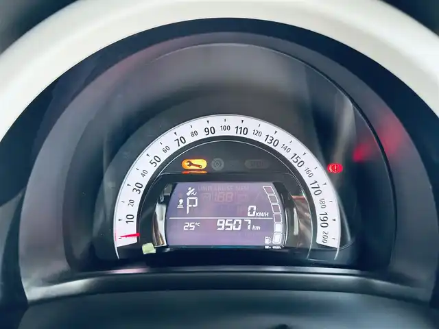 ルノー トゥインゴ インテンス 大阪府 2022(令4)年 1万km 青 ハーフレザー/シートヒーター/純正ディスプレイオーディオ/applecarplay/バックカメラ/純正16インチAW/クルーズコントロール/クリアランスソナー/ETC/ドラレコ/USB/AUX/Bluetooth