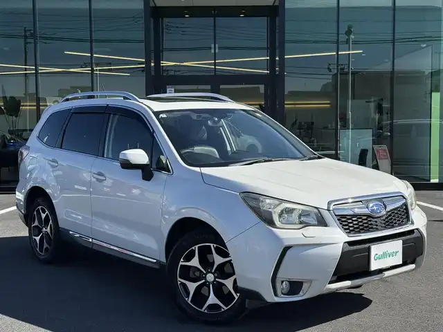 スバル フォレスター 2．0XT アイサイト 栃木県 2014(平26)年 11万km サテンホワイトパール 車検期限令和9年6月23日まで/サンルーフ/社外ナビ/Bluetoothオーディオ/DVD再生機能/フルセグTV走行中視聴可能/バックカメラ/アイサイト/レーダークルーズコントロール/パワーバックドア/ハーフレザーシート/パワーシート/シートヒーター/純正18インチAW/スマートキー×2