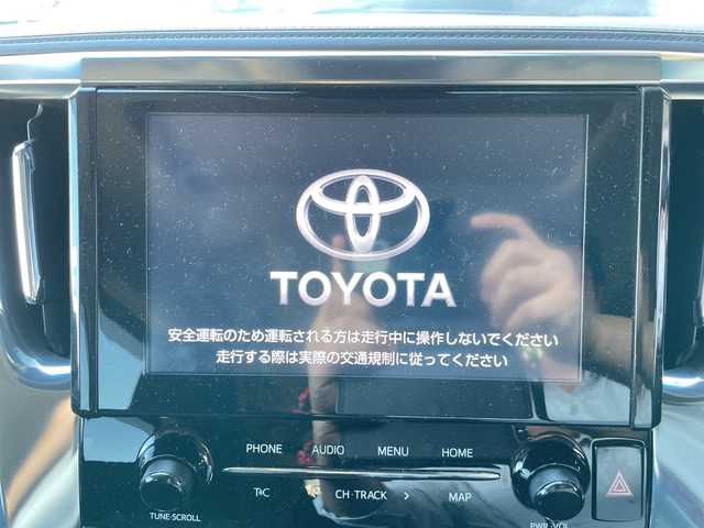 トヨタ アルファード S 神奈川県 2023(令5)年 1.3万km ホワイトパールクリスタルシャイン ワンオーナー/ダブルサンルーフ/純正ナビ（BT/AM/FM/Miracast）/フルセグTV/バックカメラ/トヨタセーフティセンス/レーンキープアシスト/レーダークルーズコントロール/クリアランスソナー/オートハイビーム/横滑り防止装置/両側パワースライドドア/革巻きステアリング/ステアリングスイッチ/LEDヘッドライト/フォグランプ/ビルトインETC/社外フロアマット/純正ドアバイザー/スマートキー　2本/プッシュスタート/保証書/取扱説明書