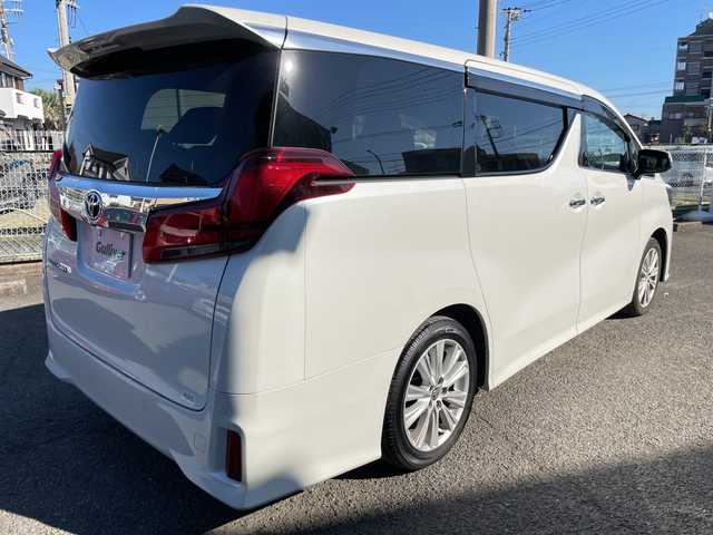 トヨタ アルファード S 神奈川県 2023(令5)年 1.3万km ホワイトパールクリスタルシャイン ワンオーナー/ダブルサンルーフ/純正ナビ（BT/AM/FM/Miracast）/フルセグTV/バックカメラ/トヨタセーフティセンス/レーンキープアシスト/レーダークルーズコントロール/クリアランスソナー/オートハイビーム/横滑り防止装置/両側パワースライドドア/革巻きステアリング/ステアリングスイッチ/LEDヘッドライト/フォグランプ/ビルトインETC/社外フロアマット/純正ドアバイザー/スマートキー　2本/プッシュスタート/保証書/取扱説明書