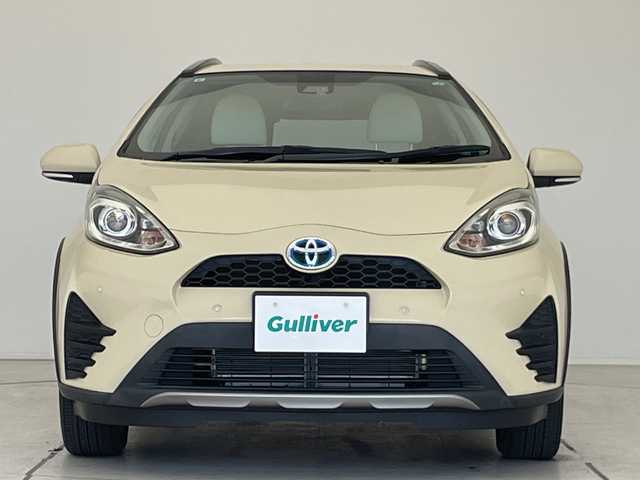 トヨタ アクア クロスオーバー グラム 愛知県 2019(令1)年 1.1万km ベージュ トヨタセーフティセンス/シートヒーター/純正オーディオ/コーナーセンサー/純正アルミホイール/LEDヘッドライト/オートマチックハイビーム/衝突軽減システム/CD/ステアリングスイッチ/スマートキー/プッシュスタート