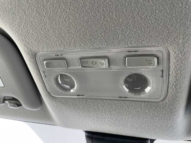 トヨタ アクア クロスオーバー グラム 愛知県 2019(令1)年 1.1万km ベージュ トヨタセーフティセンス/シートヒーター/純正オーディオ/コーナーセンサー/純正アルミホイール/LEDヘッドライト/オートマチックハイビーム/衝突軽減システム/CD/ステアリングスイッチ/スマートキー/プッシュスタート