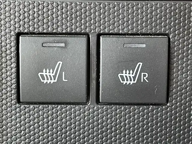 ダイハツ タフト G 福岡県 2021(令3)年 4.8万km フォレストカーキメタリック スカイフィールトップ　/ルーフレール　/Ｄ／Ｎ席シートヒーター　/社外ナビ（ＣＮ－Ｒ３００ＷＤ）/衝突軽減ブレーキ　/レーンアシスト /前後コーナーセンサー /パワーモードスイッチ /USB充電 /アイドリングストップ/電動パーキング/ステアリングスイッチ/電格ミラー/スマートキー/プッシュスタート