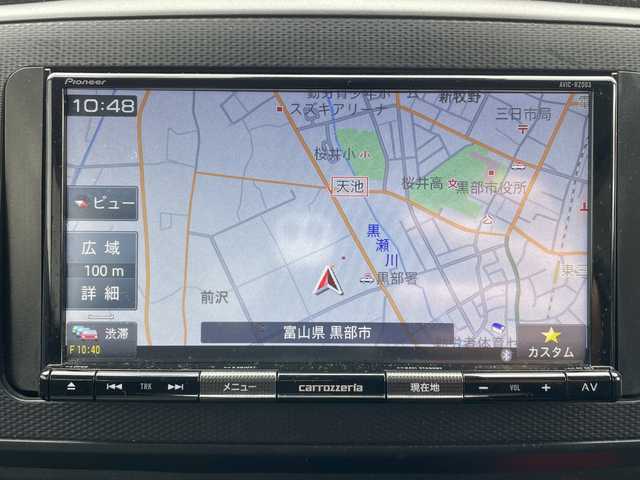 ダイハツ ミラ イース 富山県 2020(令2)年 6.1万km ブライトシルバーメタリック 禁煙車　/社外メモリナビ【Ｂｌｕｅｔｏｏｔｈ】　/ＵＳＢ　/ＩＰＯＤ　/ＡＵＸ　/バックカメラ　/アンチロックブレーキシステム/横滑り防止装置　/コーナーセンサー【前後】　/レーンアシスト　/盗難防止装置　/衝突被害軽減システム　/踏み間違い防止/アイドリングストップ/エアコン/取扱説明書/記録簿/パワーステアリング/パワーウィンドゥ/リモコンキー/スペアキー1本/社外フロアマット