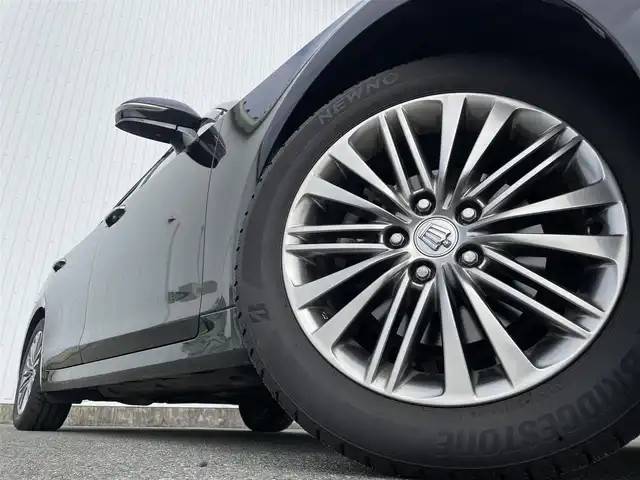 トヨタ クラウン ロイヤル ロイヤルサルーン G 福岡県 2016(平28)年 4.5万km ブラック メーカー純正ナビ/フルセグTV/CD/DVD/BT/HDD/AM/FM/パノラミックビューモニター/レーダークルーズコントロール/クリアランスソナー/純正17AW/ステアリングリモコン/オートハイビーム/HIDオートライト/フォグランプ/ビルトインETC/スマートキー/プッシュスタート/シートメモリー/パワーシート/シートベンチレーション/シートヒーター/ロールサンシェード