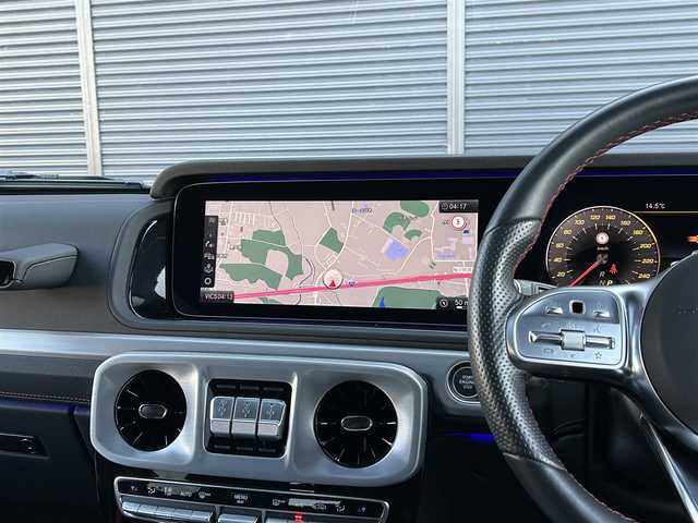 メルセデス・ベンツ ゲレンデヴァーゲン Ｇ３５０ｄ AMGライン 茨城県 2021(令3)年 0.8万km ポーラホワイト ラグジュアリーパッケージ　/サンルーフ　/アダプティブDS　/Burmester　/黒革　/全席シートヒーター　/M付PWシート　/ナビ　/12セグ　/BT　/マルチLED　/RSP　/ACC　/LKA　/BSA　/360°カメラ/禁煙車