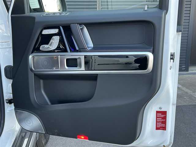 メルセデス・ベンツ ゲレンデヴァーゲン Ｇ３５０ｄ AMGライン 茨城県 2021(令3)年 0.8万km ポーラホワイト ラグジュアリーパッケージ　/サンルーフ　/アダプティブDS　/Burmester　/黒革　/全席シートヒーター　/M付PWシート　/ナビ　/12セグ　/BT　/マルチLED　/RSP　/ACC　/LKA　/BSA　/360°カメラ/禁煙車