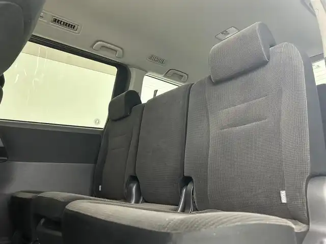 トヨタ ヴォクシー X Lエディション 埼玉県 2007(平19)年 16.2万km ホワイトパールクリスタルシャイン 純正ナビ　地デジ　ＣＤ　ＤＶＤ　バックカメラ　前後ドライブレコーダー　ＥＴＣ　片側パワースライドドア　横滑り防止機能　フロアマット　ドアバイザー　プッシュスタート　スマートキー　純正１５インチＡＷ