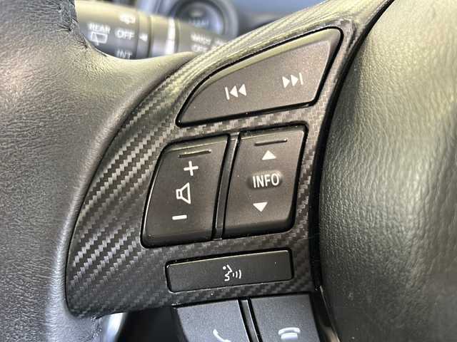 マツダ デミオ 13S 千葉県 2015(平27)年 6.5万km スノーフレイクホワイトパールマイカ 純正SDナビ/フルセグTV/DVD/CD/Bluetooth/USBソケット/バックカメラ/ETC/LEDヘッドライト/フォグランプ/純正アルミホイール/ステアリングスイッチ/アイドリングストップ/MTモード付きAT/ドアバイザー/スマートキー/スペアキー/取扱説明書/保証書