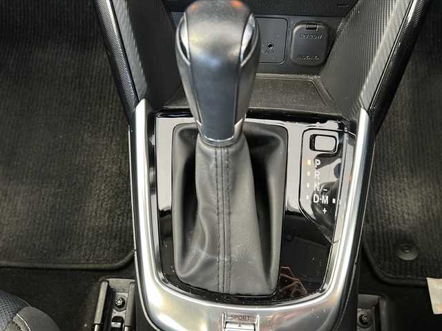 マツダ デミオ 13S 千葉県 2015(平27)年 6.5万km スノーフレイクホワイトパールマイカ 純正SDナビ/フルセグTV/DVD/CD/Bluetooth/USBソケット/バックカメラ/ETC/LEDヘッドライト/フォグランプ/純正アルミホイール/ステアリングスイッチ/アイドリングストップ/MTモード付きAT/ドアバイザー/スマートキー/スペアキー/取扱説明書/保証書