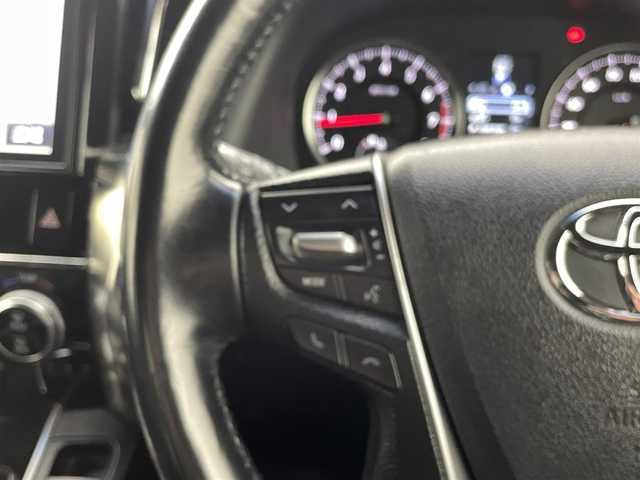 トヨタ アルファード S Aパッケージ タイプブラック 熊本県 2017(平29)年 7.3万km ホワイトパールクリスタルシャイン ツインムーンルーフ　/純正10インチナビNSZN-Z66T（ＣＤ・ＤＶＤ・フルセグ・ＢＴ）/純正12インチ後席モニター　/純正前方ドライブレコーダー　/バックカメラ/レーダークルーズコントロール/ビルトインＥＴＣ　/両側パワースライドドア　/前後クリアランスソナー　/パワーバックドア/GPSレーダー探知機/助手席・2列目オットマン/電動パーキングブレーキ/ブレーキホールド/横滑り防止/純正フロアマット/純正１８インチAW/オートライト/LEDヘッドライト/スマートキー/プッシュスタート/スペアキー1本/保証書/取扱説明書