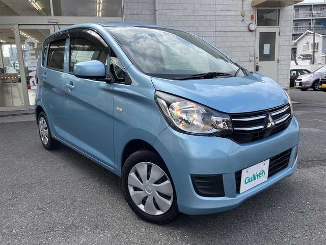 三菱 ｅＫワゴン E 埼玉県 2018(平30)年 0.4万km ウィーターブルーM 走行距離4074km/D席シートヒーター/ヘッドライトレベライザー/横滑り防止/純正オーディオ/電動格納ミラー/ドアバイザー/リモコンキー/スペアキーあり/取説・整備手帳あり