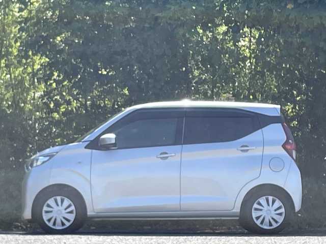 三菱 ｅＫワゴン M 大分県 2019(令1)年 3.7万km スターリングシルバーM レーダーブレーキ/キーレスエントリー/CDオーディオ/アイドリングストップ/前後ソナー/シートヒーター