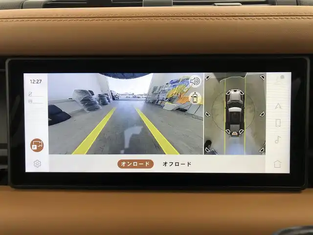 ランドローバー ランドローバー ディフェンダー XトロフィーED 愛知県 2021(令3)年 4.8万km 茶 20台限定特別仕様車/ボディーカラー「ゴンドワナストーン」/インテリアカラー「ヴィンテージタン／エボニー」/プロテクションフィルム施工済み/ワンオーナー/スライディングパノラミックルーフ/メリディアンサラウンドサウンド/コールドクライメートパック/赤キャリパー/ヘッドアップディスプレイ/置くだけ充電/デジタルインナーミラー/純正ナビ（Bluetooth/Apple CarPlay）/全方位カメラ/BSM/ACC/衝突軽減システム/レーンアシスト/コーナーセンサー/ETC2.0/パワーシート/シートヒーター/シートクーラー/メモリシート/ステアリングヒーター/ドライブレコーダー/純正AW/純正LEDライト/オートライト/ダウンヒルアシストコントロール/背面タイヤ
