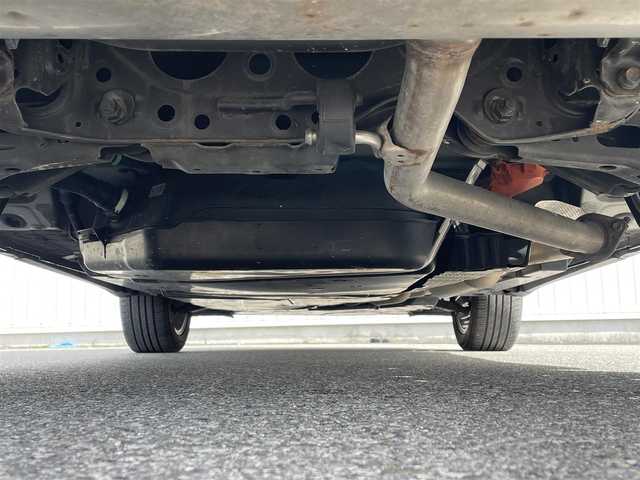 トヨタ ハリアー ハイブリッド Z 滋賀県 2020(令2)年 11.9万km プレシャスブラックパール 純正JBLナビ/（BT/Miracast/フルセグ）/パノラミックビューモニター/置くだけ充電/デジタルインナーミラー（録画機能付き）/プリクラッシュ/レーンアシスト/レーダークルコン/オートハイビーム/パワーバックドア/ハーフレザー/パワーシート/ステアリングリモコン/純正フロアマット/電格ウィンカーミラー/コーナーセンサー