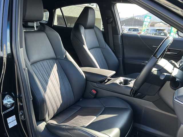 トヨタ ハリアー Z 山口県 2020(令2)年 3.2万km プレシャスブラックパール 禁煙車/ワンオーナー/前方ドライブレコーダー/スマートキー/プッシュスタート/ETC2.0/純正HDDナビ/(DTV/BT/DVD/ラジオ)/バックカメラ/パワーバックドア/クリアランスソナー/電子パーキングブレーキ/純正フロアマット/社外アルミホイール/衝突軽減ブレーキ/デジタルインナーミラー/USB端子/保証書/取扱説明書/記録簿
