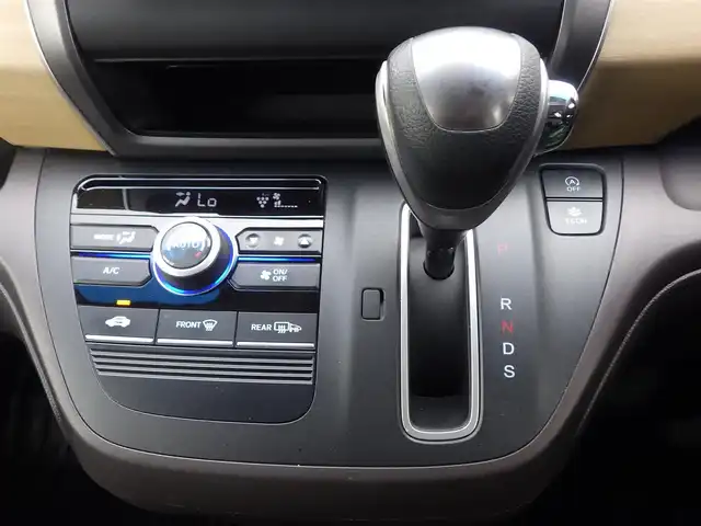 ホンダ フリード G 千葉県 2017(平29)年 7.2万km クリスタルブラックパール 左パワースライドドア/右イージークローザードア/社外SDナビ/地デジTV/【DVD/CD再生機能　Bluetooth接続】/バックカメラ/ステアリングスイッチ/ETC/社外LEDヘッドライト/ウインカーミラー/Honda スマートキー