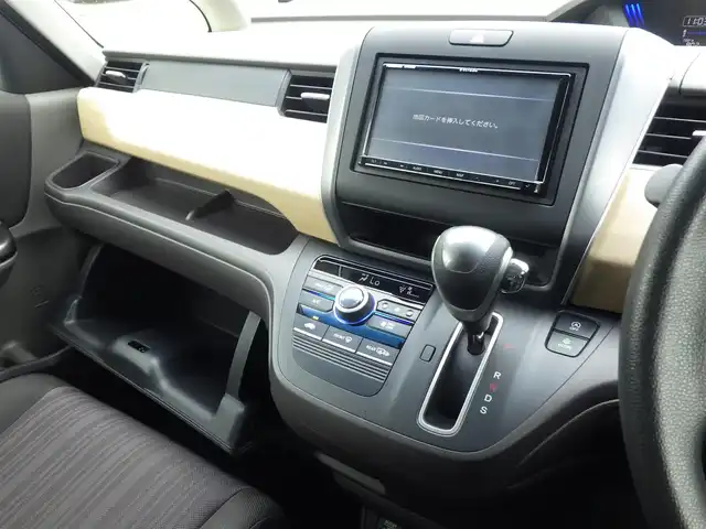 ホンダ フリード G 千葉県 2017(平29)年 7.2万km クリスタルブラックパール 左パワースライドドア/右イージークローザードア/社外SDナビ/地デジTV/【DVD/CD再生機能　Bluetooth接続】/バックカメラ/ステアリングスイッチ/ETC/社外LEDヘッドライト/ウインカーミラー/Honda スマートキー