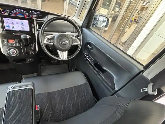 ダイハツ タント カスタム RS SA 宮崎県 2015(平27)年 9.5万km パールホワイトⅢ /ナビ(MDV-D502BT)//TV/CD/DVD/Bluetooth//ETC//バックカメラ//両側パワースライドドア//社外フロアマット//純正アルミホイール//ドアバイザー//電格ウィンカーミラー//オートライト