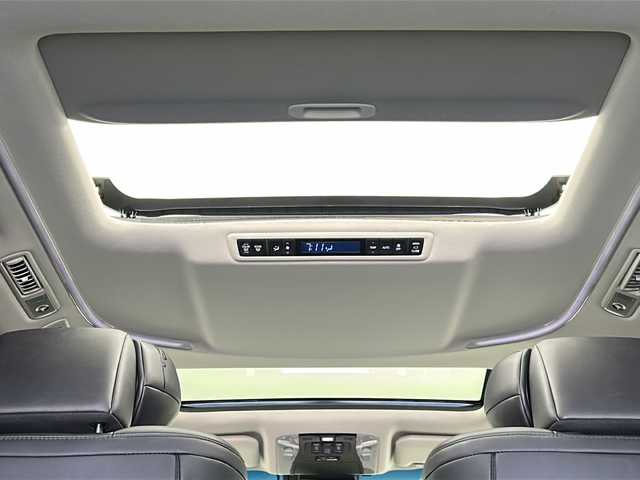 トヨタ ヴェルファイア Z Gエディション 宮城県 2019(平31)年 5万km ブラック 禁煙車/ツインムーンルーフ/両側パワースライドドア/トヨタセーフティセンス/・プリクラッシュセーフティ/・レーントレーシングアシスト/・オートハイビーム/・ブラインドスポットモニター/・レーダークルーズコントロール/・ロードサインアシスト/ALPINE11型ナビ/・CD・DVD・USB・SD・BT・HDMI/フルセグTV/バックカメラ/パワーバックドア/前席パワーシート/前席シートヒーター/前席エアーシート/D席シートメモリー/ウッドコンビステアリング/ステアリングスイッチ/ステアリングヒーター/電動パーキングブレーキ/AUTOHOLD/プッシュスタート/スマートキー×2/純正フロアマット/純正ドアバイザー/純正18インチアルミホイール/LEDヘッドライト/LEDフォグライト/AC100V充電/ドライブレコーダー（前後）/ビルドインETC/ロールサンシェード/横滑り防止装置