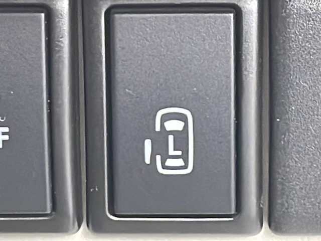 スズキ エブリィ ワゴン PZターボ 道北・旭川 2017(平29)年 5.5万km パールホワイト /4WD//禁煙車//純正ナビ BT/USB/CD/DVD/AUX/フルセグ//片側パワースライドドア//横滑り防止//衝突軽減ブレーキ//誤発進抑制//運転席シートヒーター//オートライト//HIDヘッドライト//フォグランプ//オートエアコン//ETC//ドライブレコーダー//ドアバイザー//ステアリングスイッチ//スペアキー//パワーウィンドウ