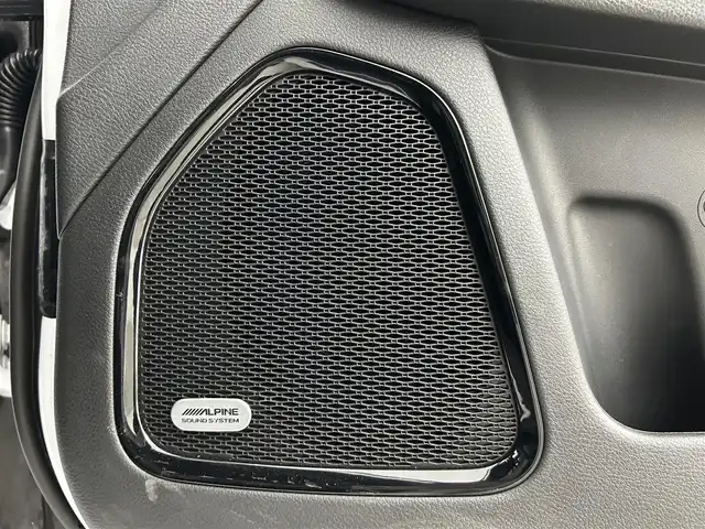 クライスラー・ジープ ジープ コンパス Sモデル 福島県 2023(令5)年 1.5万km パール 【AA車両・落札不可・価格変更中】/アダプティブクルーズコントロール/・アクティブ レーン マネジメント/・ハイウェイアシストシステム/・フルスピードフォワードコリジョンワーニング/・衝突被害軽減ブレーキ/・ブラインドスポットモニター/・ParkSenseフロント・リアパークアシスト/・ParkSense縦列/並列パークアシスト・アンパークアシスト/・サラウンドビューカメラ /・トラフィックサインレコグニション /・アクティブスピードリミッター /純正ナビゲーション/・バックカメラ/・360°カメラ/・ETC/・前後ドライブレコーダー/プッシュスタート/・スマートキー/革巻きステアリング/・ステアリングスイッチ/LEDライト/・フォグライト/・オートライト/・オートハイビーム/フロアマット