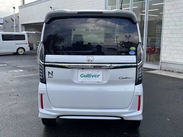 ホンダ Ｎ ＢＯＸ カスタム G L ターボ ホンダセンシング 鳥取県 2019(平31)年 4.2万km プラチナホワイトパール ホンダセンシング/Gathersナビ【VXM-194VFi】/・フルセグ/Bluetooth/CD/DVD/バックカメラ/スマートキー/プッシュスタート/ビルトインETC/ターボ/ハーフレザーシート/両側電動スライドドア/純正15AW/パドルシフト/ABS/横滑り防止装置/前後誤発信抑制機能/レーンキープアシスト/オートライト/LEDヘッドライト/W&サイドエアバック/カーテンエアバック