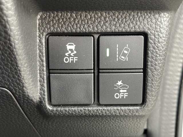 ホンダ Ｎ ＢＯＸ カスタム G L ターボ ホンダセンシング 鳥取県 2019(平31)年 4.2万km プラチナホワイトパール ホンダセンシング/Gathersナビ【VXM-194VFi】/・フルセグ/Bluetooth/CD/DVD/バックカメラ/スマートキー/プッシュスタート/ビルトインETC/ターボ/ハーフレザーシート/両側電動スライドドア/純正15AW/パドルシフト/ABS/横滑り防止装置/前後誤発信抑制機能/レーンキープアシスト/オートライト/LEDヘッドライト/W&サイドエアバック/カーテンエアバック