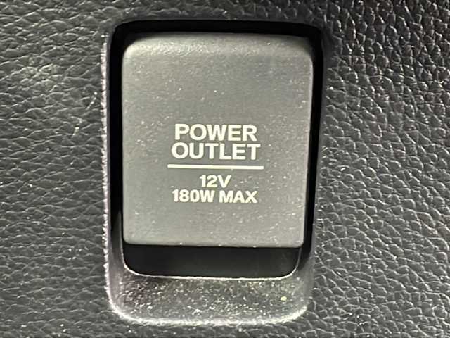 ホンダ Ｎ ＢＯＸ カスタム G L ターボ ホンダセンシング 鳥取県 2019(平31)年 4.2万km プラチナホワイトパール ホンダセンシング/Gathersナビ【VXM-194VFi】/・フルセグ/Bluetooth/CD/DVD/バックカメラ/スマートキー/プッシュスタート/ビルトインETC/ターボ/ハーフレザーシート/両側電動スライドドア/純正15AW/パドルシフト/ABS/横滑り防止装置/前後誤発信抑制機能/レーンキープアシスト/オートライト/LEDヘッドライト/W&サイドエアバック/カーテンエアバック