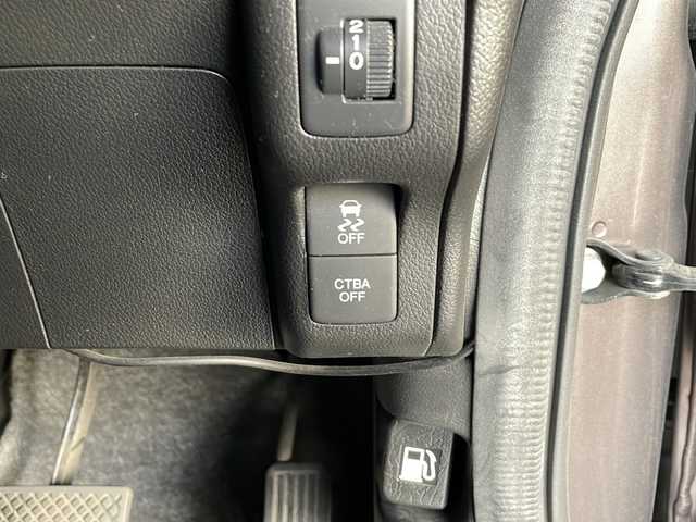 ホンダ Ｎ ＢＯＸ G SSパッケージ 静岡県 2015(平27)年 6.4万km プレミアムブロンズパール 純正ナビ/AM/FM/CD/DVD/USB/ipod/SD/Bluetooth/ワンセグTV/VTR/AUX/主要装備/・純正ナビ　/・バックカメラ　/・ドライブレコーダー　/・両側パワースライドドア　/・アイドリングストップ　/・スマートキー　/・シティーブレーキ　/・ワンオーナー　/・衝突軽減システム　/・横滑り防止装置　/・ステアリングリモコン/・取扱説明書/・保証書/・カーテンエアバック/・純正アルミホイール/・純正フロアマット