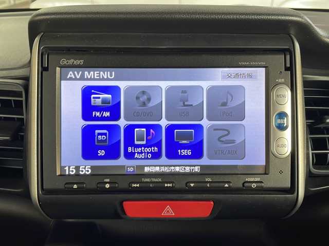 ホンダ Ｎ ＢＯＸ G SSパッケージ 静岡県 2015(平27)年 6.4万km プレミアムブロンズパール 純正ナビ/AM/FM/CD/DVD/USB/ipod/SD/Bluetooth/ワンセグTV/VTR/AUX/主要装備/・純正ナビ　/・バックカメラ　/・ドライブレコーダー　/・両側パワースライドドア　/・アイドリングストップ　/・スマートキー　/・シティーブレーキ　/・ワンオーナー　/・衝突軽減システム　/・横滑り防止装置　/・ステアリングリモコン/・取扱説明書/・保証書/・カーテンエアバック/・純正アルミホイール/・純正フロアマット