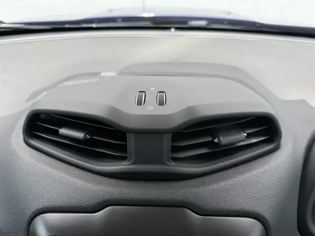 クライスラー・ジープ ジープ レネゲード ロンジチュード 千葉県 2021(令3)年 3.8万km 青 ワンオーナー/ディスプレイオーディオ/クルーズコントロール/レーンアシスト/パーキングアシスト/アイドリングストップ/横滑り防止機能/純正フロアマット/スペアキー/ETC/取扱説明書/保証書/夏タイヤ鉄チンホイール積込