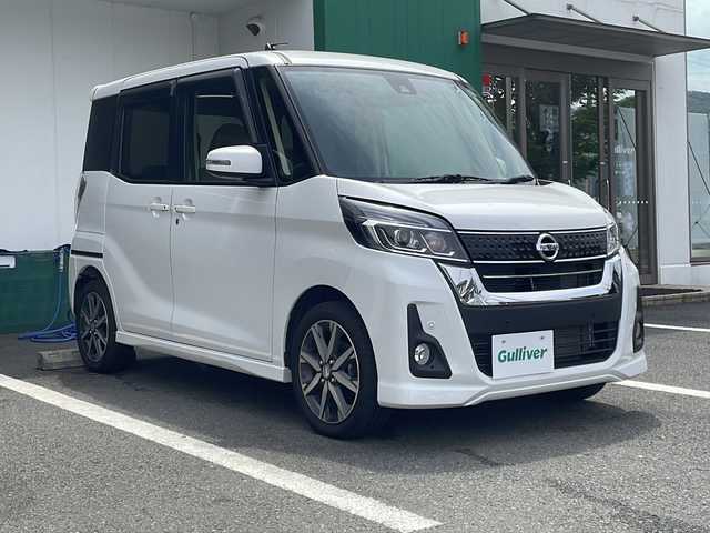 日産 デイズ ルークス HWS X Vセレクション 京都府 2020(令2)年 2.8万km ホワイトパール 純正７インチナビ（BT、フルセグ、AVX、CD、iPad、SD）/両側パワースライドドア/衝突軽減/アラウンドビューモニター/レーンキープ/車線逸脱防止/純正フロアマット/ベンチシート/ハーフレザーシート/スマートキー/プッシュスタート/LEDヘッドライト/革巻きステアリング/アイドリングストップ/オートハイビーム/サーキュレーター（後席）