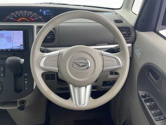 ダイハツ タント X 千葉県 2015(平27)年 6.6万km ブラックマイカメタリック 社外メモリナビ/（AM/FM/CD/SD/AUX）/禁煙車/ETC/片側パワースライドドア/純正フロアマット/リア席サイドシェード/エコアイドル/横滑り防止機能/アイドリングストップ/電動格納ミラー/オートライト/オートリトラミラー/スマートキー/スペアキー1本