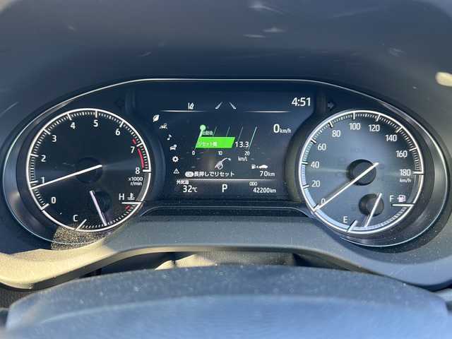 トヨタ ハリアー G 茨城県 2020(令2)年 4.3万km プレシャスブラックパール ワンオーナー/デジタルインナーミラー/純正8インチナビゲーション/-Bluetooth/USBポート/バックカメラ/トヨタセーフティセンス/・プリクラッシュセーフティ/・レーントレーシングアシスト/・レーダークルーズコントロール/・アダプティブハイビームシステム/・オートマチックハイビーム/・ロードサインアシスト/先行車発進告知/パワーバックドア/LEDオートライト/ハーフレザーシート/D席パワーシート/純正18インチAW/パドルシフト/スマートキー/ビルトインETC/取扱説明書/保証書