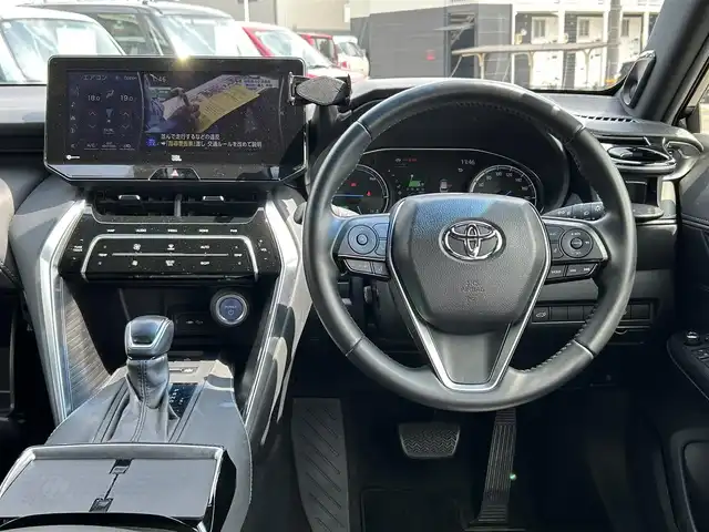 トヨタ ハリアー ハイブリッド Z 愛知県 2021(令3)年 4.1万km プレシャスブラックパール 純正ナビ12.3インチ/BT、DTV/JBL/純正19インチAW/ETC2.0/デジタルインナーミラー/ヘッドアップディスプレイ/LEDヘッドライト/パワーバックドア/ブラインドスポットモニター/社外前後ドライブレコーダー/純正フロアマット/純正ドアバイザー/リアガラスフィルム/社外コンソールドリンクフォルダー/スペアキー