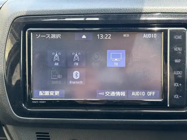 トヨタ ヴィッツ ハイブリッド F セーフティーエディションⅢ 長崎県 2019(令1)年 7.1万km シルバーM 純正メモリナビ/(CD/DVD/BT/フルセグ)/バックカメラ/衝突軽減ブレーキ/レーンアシスト/コーナーセンサー/ETC/ドライブレコーダー/ステアリングスイッチ/オートライト/スマートキー/プッシュスタート