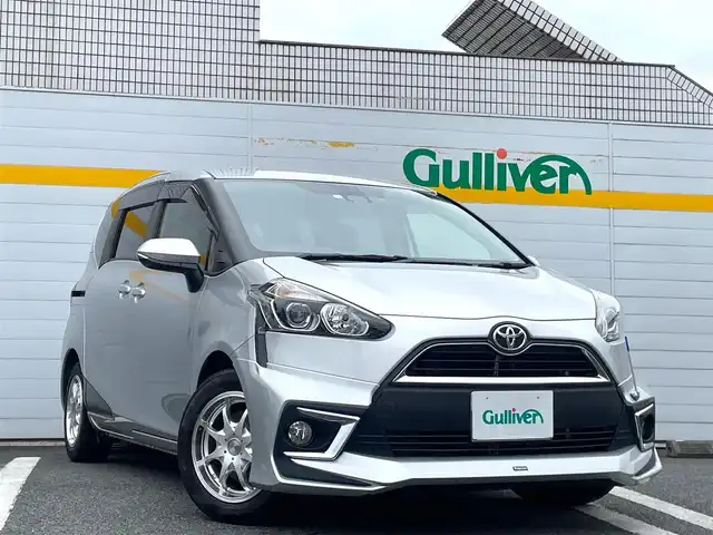トヨタ シエンタ X Vパッケージ 埼玉県 2017(平29)年 4.9万km シルバーM 車いす仕様車スロープタイプ3//助手席回転チルトシート//モデリスタエアロ//社外メモリナビ//フルセグTV//バックカメラ//CD/DVD/Bluetooth//ビルトインETC//リモコンキー//PCS 衝突軽減ブレーキ//LDA 車線逸脱警報//Wエアバッグ&ABS//横滑り防止装置//ドライブレコーダー//オートハイビーム//スモークフィルム//ドアバイザー//社外15インチAW//ホイール付き夏タイヤ積込//新車時保証書//取扱説明書//スペアキー×2