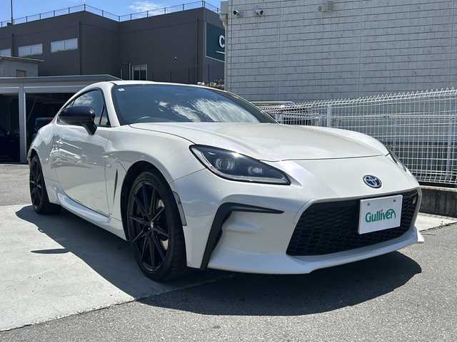 トヨタ ＧＲ８６ RZ 山梨県 2022(令4)年 3.5万km クリスタルホワイトパール ワンオーナー/純正ナビ/BT/CD/フルセグ/TV/AM/FM/バックカメラ/テレビキャンセラー/ETC2.0/純正エアロ/リア/純正18インチアルミホイール/ハーフレザーシート/前席シートヒーター/パドルシフト/ステアリングリモコン/レーダークルーズコントロール/純正フロアマット/LEDヘッドライト/スマートキー/スペアキー1本/前後ドライブレコーダー