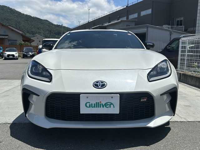 トヨタ ＧＲ８６ RZ 山梨県 2022(令4)年 3.5万km クリスタルホワイトパール ワンオーナー/純正ナビ/BT/CD/フルセグ/TV/AM/FM/バックカメラ/テレビキャンセラー/ETC2.0/純正エアロ/リア/純正18インチアルミホイール/ハーフレザーシート/前席シートヒーター/パドルシフト/ステアリングリモコン/レーダークルーズコントロール/純正フロアマット/LEDヘッドライト/スマートキー/スペアキー1本/前後ドライブレコーダー