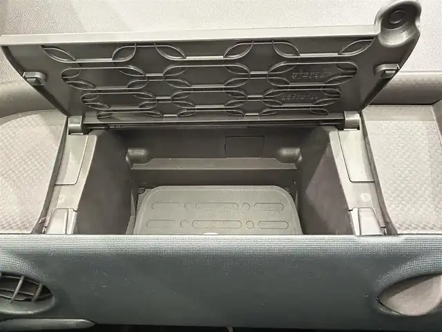 トヨタ ポルテ X 鹿児島県 2014(平26)年 2万km クリームベージュ ＳＤ7インチナビ（CD/Bluetooth/ワンセグTV）/バックカメラ　/片側パワースライドドア　/純正フロアマット　/純正ドアバイザー　/ヘッドライトレベライザー　/ステアリングリモコン　/電格ミラー　/プッシュスタート　/アイドリングストップ　/スマートキー