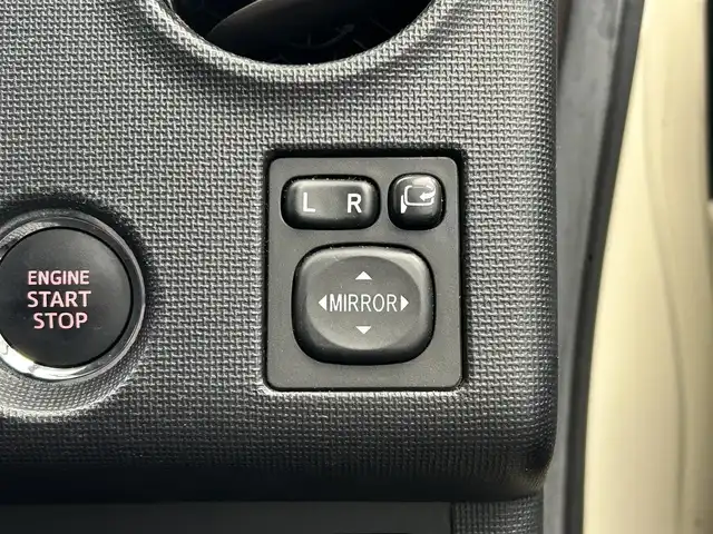 トヨタ ポルテ X 鹿児島県 2014(平26)年 2万km クリームベージュ ＳＤ7インチナビ（CD/Bluetooth/ワンセグTV）/バックカメラ　/片側パワースライドドア　/純正フロアマット　/純正ドアバイザー　/ヘッドライトレベライザー　/ステアリングリモコン　/電格ミラー　/プッシュスタート　/アイドリングストップ　/スマートキー