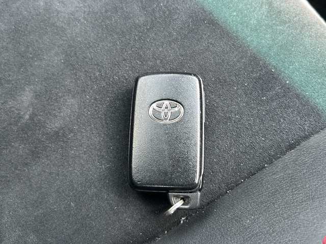 トヨタ ８６ GT リミテッド 佐賀県 2014(平26)年 11.3万km サテンホワイトパール ETC/バックカメラ/MTモード付AT/CD/Bluetooth/オートライト/エアロ/横滑り防止装置/エアバックW＋サイド/パドルシフト/sport mode / snow mode/保証書/取扱説明書/記録簿/パワーステアリング/パワーウィンドウ