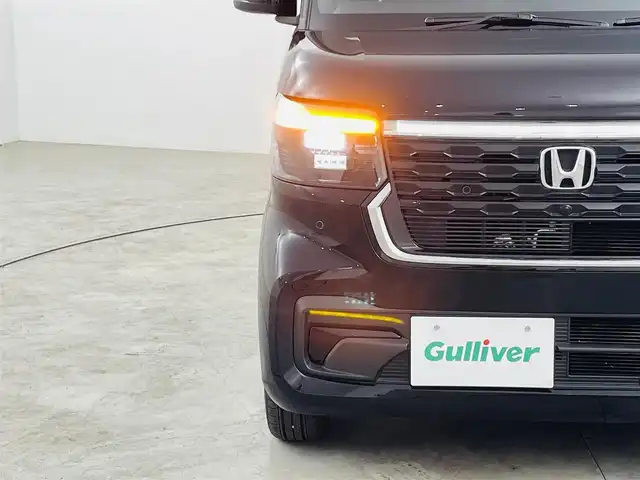 ホンダ Ｎ ＢＯＸ カスタム 福島県 2023(令5)年 0.1万km未満 クリスタルブラックパール ホンダセンシング/・衝突軽減ブレーキ/・路外逸脱抑制機能/・レーダークルーズコントロール/・踏み間違い防止装置/・車線逸脱警報/・パーキングセンサー/電子パーキングブレーキ/・ブレーキオートホールド/ステアリングリモコン/運転席＋助手席シートヒーター/左側パワースライドドア/LEDヘッドライト/・オートライト/純正14インチアルミホイール/電動格納ミラー/プッシュスタート/・スマートキー