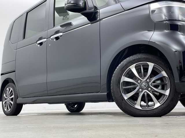 ホンダ Ｎ ＢＯＸ カスタム 新潟県 2023(令5)年 0.1千km クリスタルブラックパール ホンダセンシング/・衝突軽減ブレーキ/・路外逸脱抑制機能/・レーダークルーズコントロール/・踏み間違い防止装置/・車線逸脱警報/・パーキングセンサー/電子パーキングブレーキ/・ブレーキオートホールド/ステアリングリモコン/運転席＋助手席シートヒーター/左側パワースライドドア/LEDヘッドライト/・オートライト/純正14インチアルミホイール/電動格納ミラー/プッシュスタート/・スマートキー