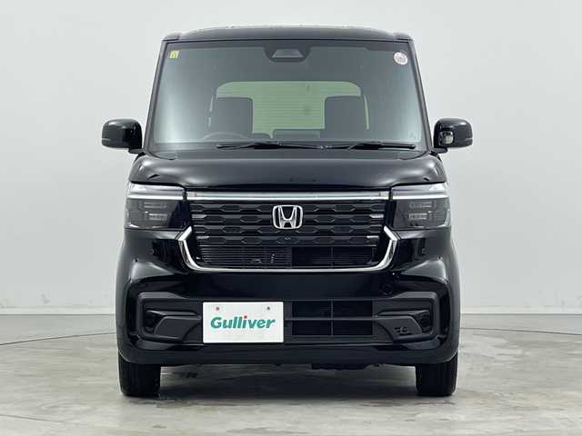 ホンダ Ｎ ＢＯＸ カスタム 新潟県 2023(令5)年 0.1千km クリスタルブラックパール ホンダセンシング/・衝突軽減ブレーキ/・路外逸脱抑制機能/・レーダークルーズコントロール/・踏み間違い防止装置/・車線逸脱警報/・パーキングセンサー/電子パーキングブレーキ/・ブレーキオートホールド/ステアリングリモコン/運転席＋助手席シートヒーター/左側パワースライドドア/LEDヘッドライト/・オートライト/純正14インチアルミホイール/電動格納ミラー/プッシュスタート/・スマートキー