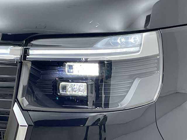 ホンダ Ｎ ＢＯＸ カスタム 新潟県 2023(令5)年 0.1千km クリスタルブラックパール ホンダセンシング/・衝突軽減ブレーキ/・路外逸脱抑制機能/・レーダークルーズコントロール/・踏み間違い防止装置/・車線逸脱警報/・パーキングセンサー/電子パーキングブレーキ/・ブレーキオートホールド/ステアリングリモコン/運転席＋助手席シートヒーター/左側パワースライドドア/LEDヘッドライト/・オートライト/純正14インチアルミホイール/電動格納ミラー/プッシュスタート/・スマートキー