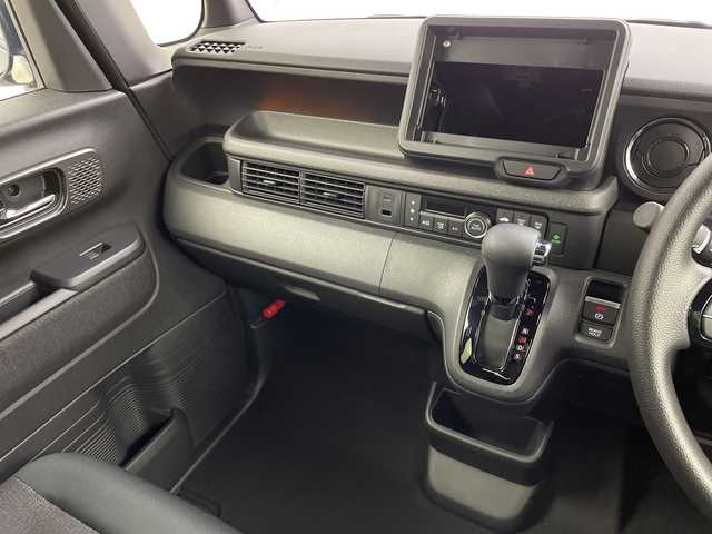 ホンダ Ｎ ＢＯＸ カスタム 新潟県 2023(令5)年 0.1千km クリスタルブラックパール ホンダセンシング/・衝突軽減ブレーキ/・路外逸脱抑制機能/・レーダークルーズコントロール/・踏み間違い防止装置/・車線逸脱警報/・パーキングセンサー/電子パーキングブレーキ/・ブレーキオートホールド/ステアリングリモコン/運転席＋助手席シートヒーター/左側パワースライドドア/LEDヘッドライト/・オートライト/純正14インチアルミホイール/電動格納ミラー/プッシュスタート/・スマートキー