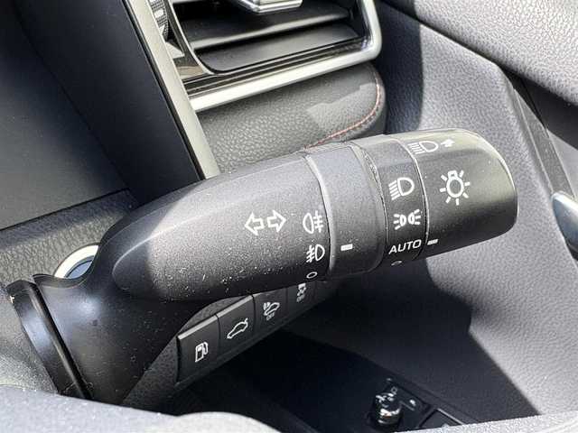 トヨタ カムリ G レザーパッケージ 愛知県 2017(平29)年 8.9万km プラチナホワイトパールマイカ ワンオーナー　フルモデリスタスポイラー　メーカーナビ　フルセグＴＶ　Ｂｌｕｅｔｏｏｔｈ　ＵＳＢ接続　バックカメラ　ビルトインＥＴＣ２．０　ドライブレコーダー　レーダークルーズ　ＬＫＡ　ＢＳＭ　シートヒータ