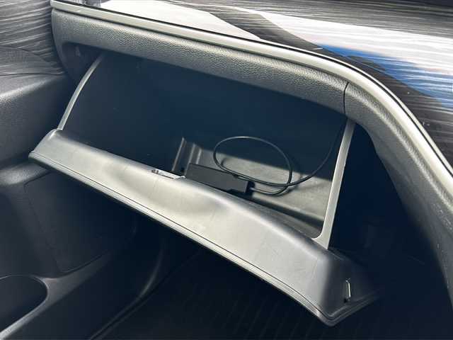 ホンダ オデッセイ アブソルート 三重県 2014(平26)年 10.3万km プレミアムヴィーナスブラックP ワンオーナー/クルーズコントロール/Gathersナビ（VXM-145VFEI）/Bluetooth/CD/DVD/FM/AM/片側パワースライドドア/バックカメラ/ETC/ハーフレザーシート/純正17インチアルミホイール/保証書/取扱説明書/スペアキー